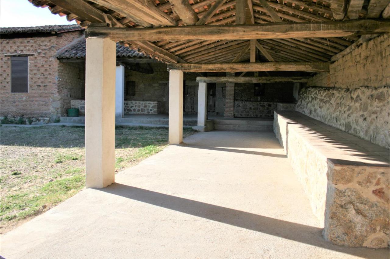 Casa Rural - Complejo El Tejar De Las Canadas Candeleda Exterior photo